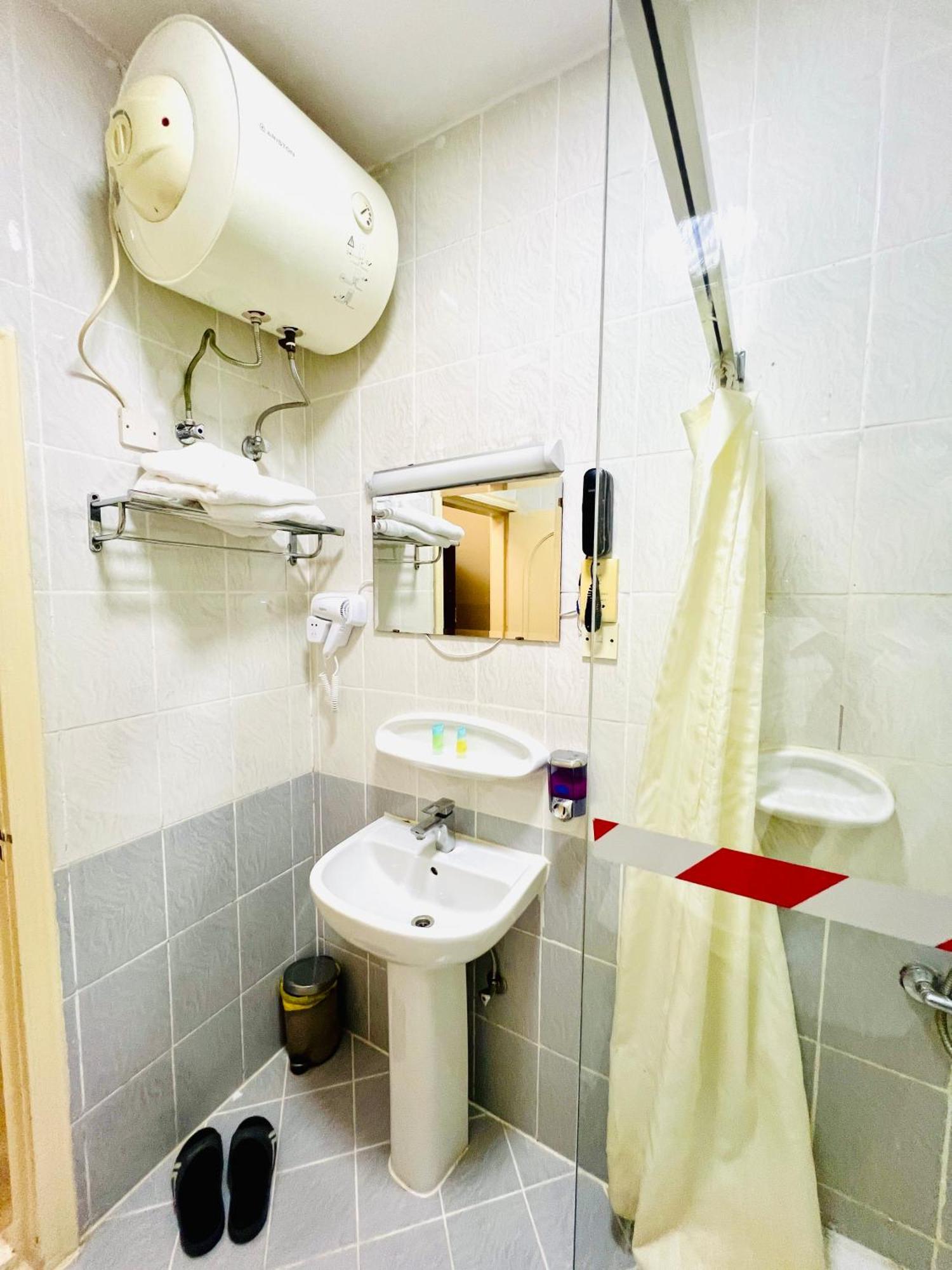 Al Ahrar Hotel Dubai Ngoại thất bức ảnh
