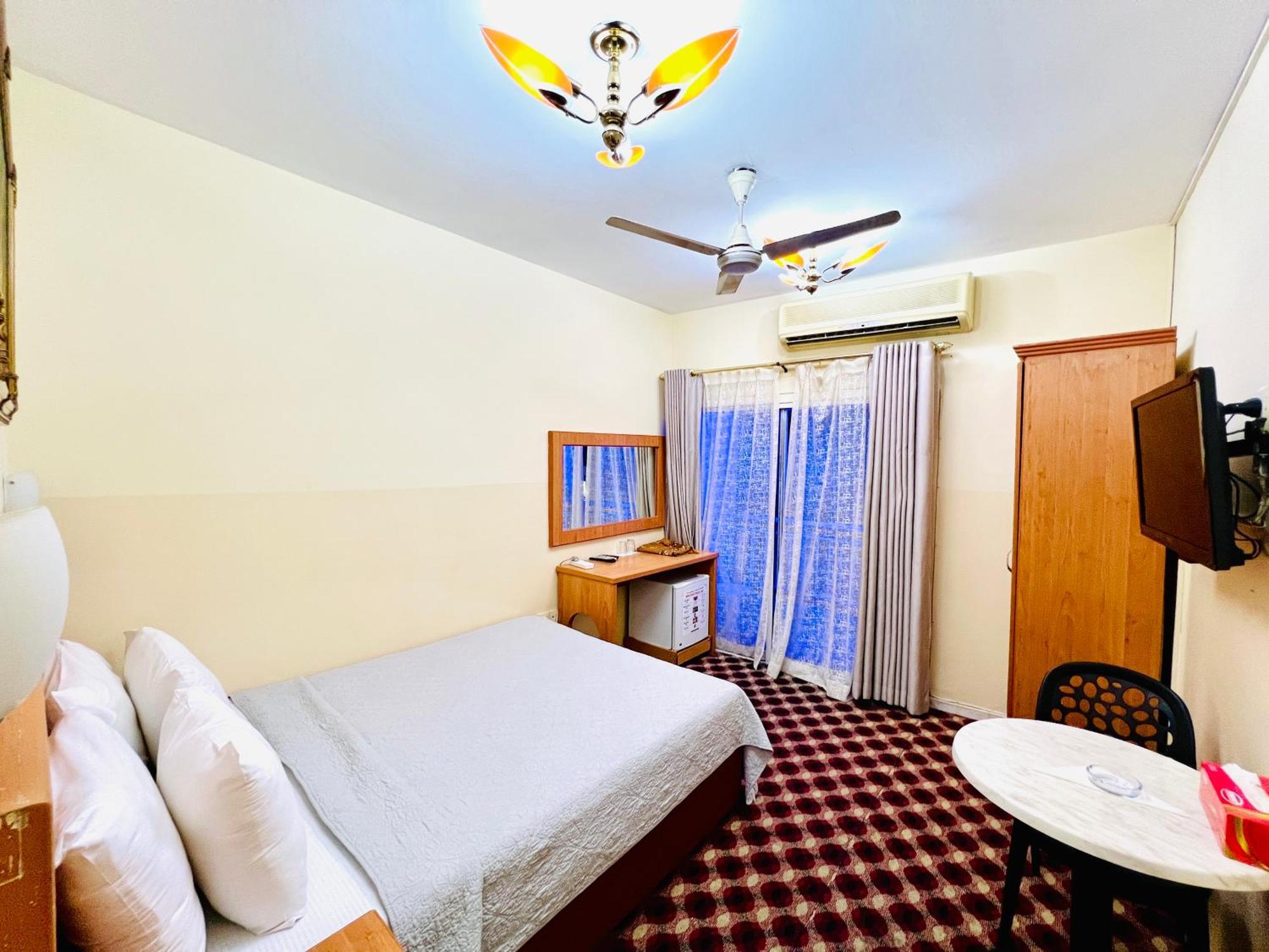 Al Ahrar Hotel Dubai Ngoại thất bức ảnh